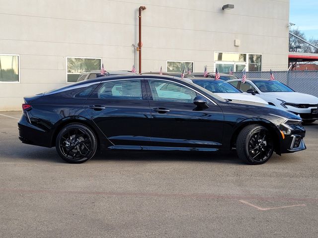 2026 Kia K5 GT-Line Image 3 of 27
