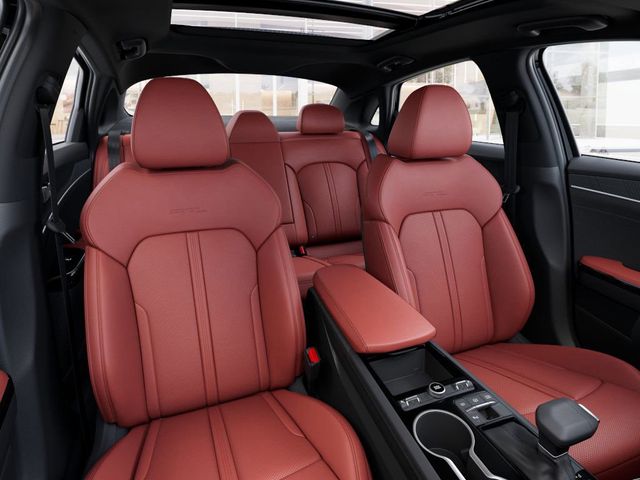 2026 Kia K5 GT-Line Image 8 of 27