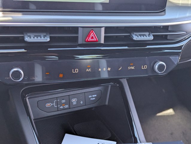 2026 Kia K5 GT-Line Image 10 of 31