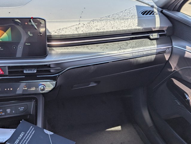 2026 Kia K5 GT-Line Image 9 of 31