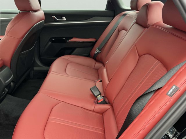 2026 Kia K5 GT-Line Image 12 of 33