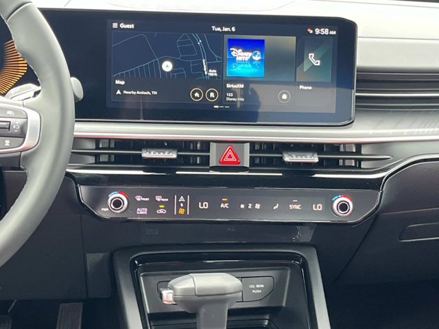 2026 Kia K5 GT-Line Image 19 of 33