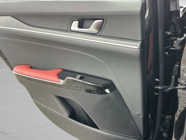 2026 Kia K5 GT-Line Image 22 of 33