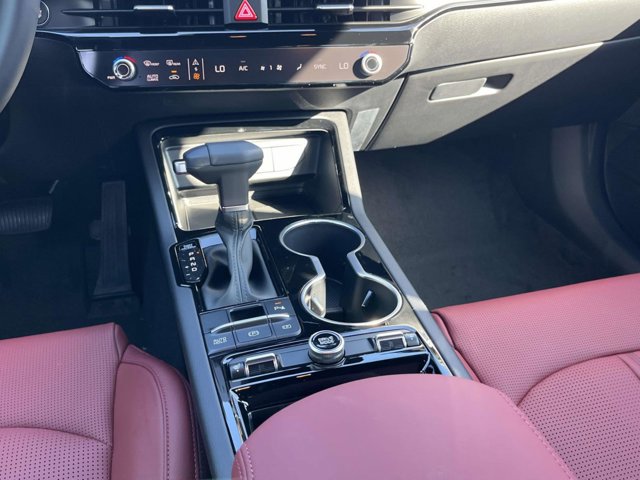 2026 Kia K5 GT-Line Image 18 of 34