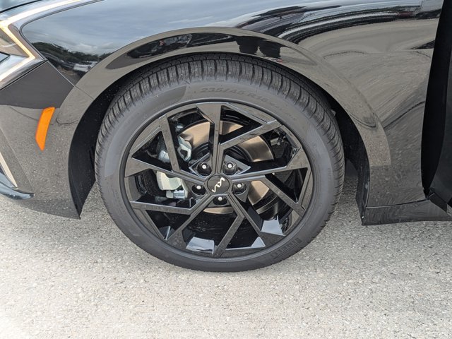 2026 Kia K5 GT-Line Image 8 of 34