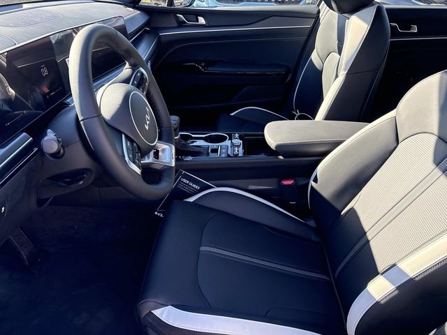 2026 Kia K5 GT-Line Image 12 of 30
