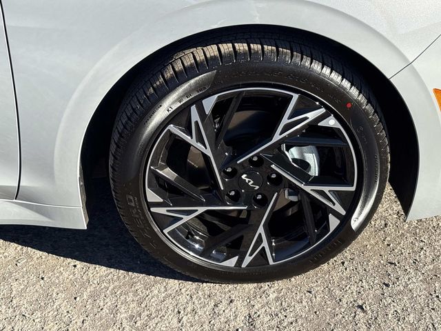 2026 Kia K5 GT-Line Image 9 of 30
