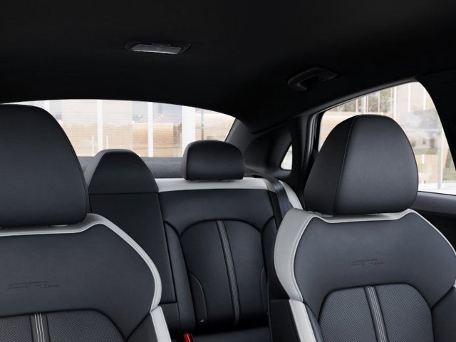 2026 Kia K5 GT-Line Image 13 of 28