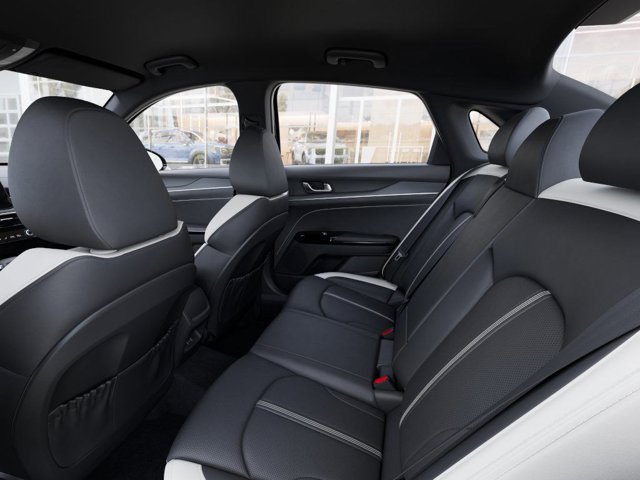 2026 Kia K5 GT-Line Image 14 of 28