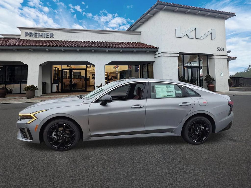 2026 Kia K5 GT-Line Image 3 of 36