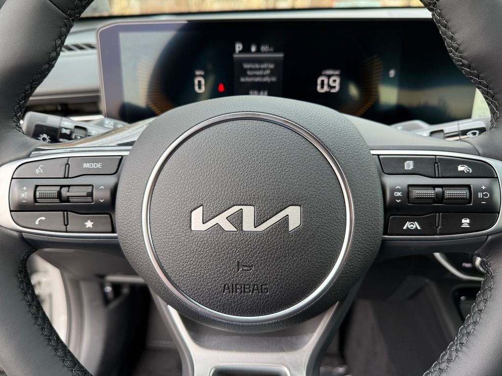 2026 Kia K5 GT-Line Image 15 of 29