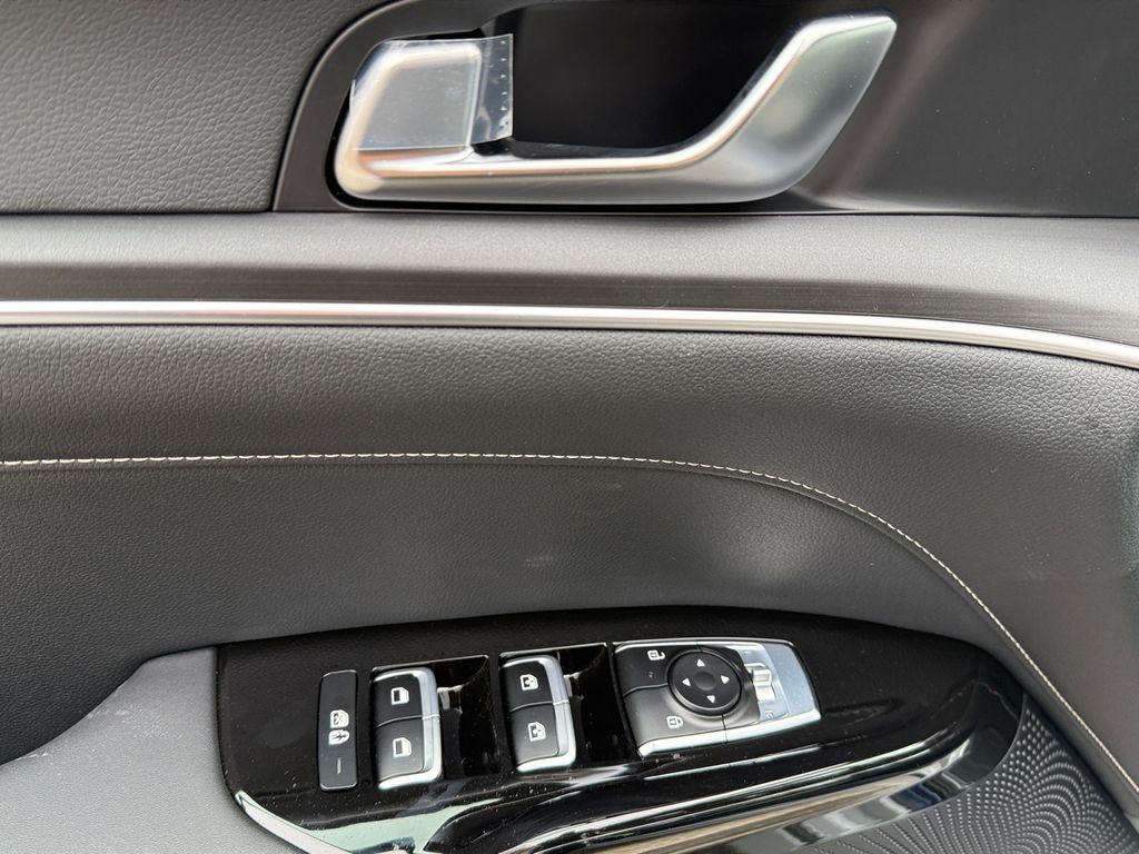 2026 Kia K5 GT-Line Image 29 of 29