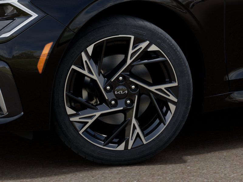 2026 Kia K5 GT-Line Image 2 of 20