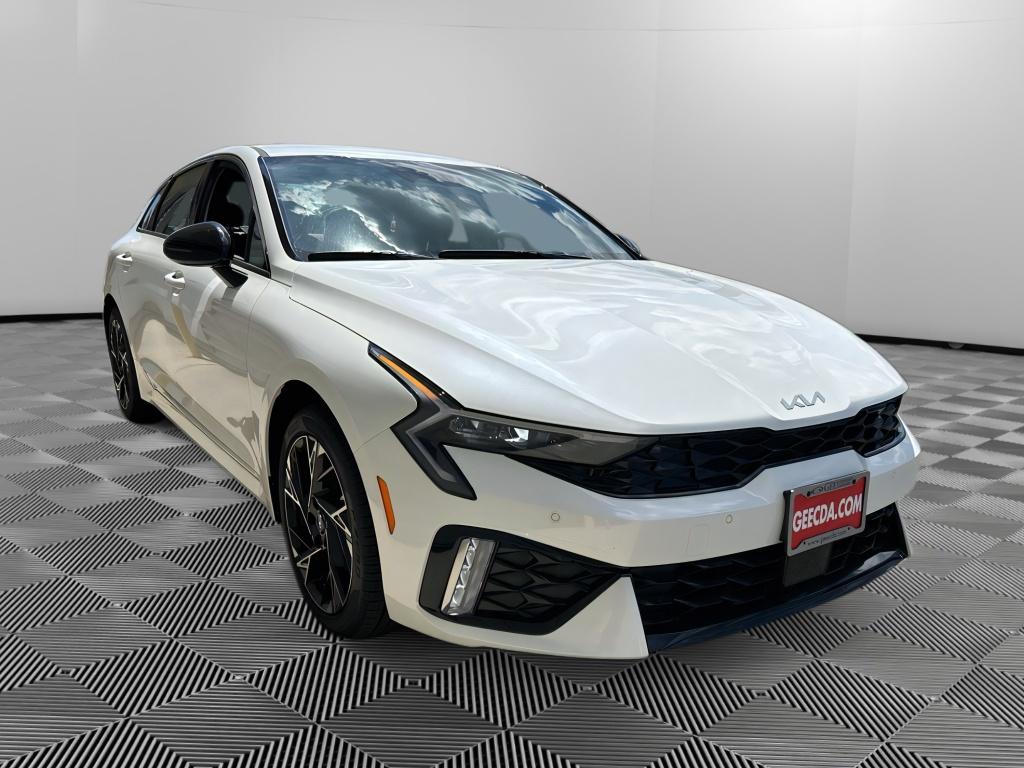 2026 Kia K5 GT-Line Image 3 of 26