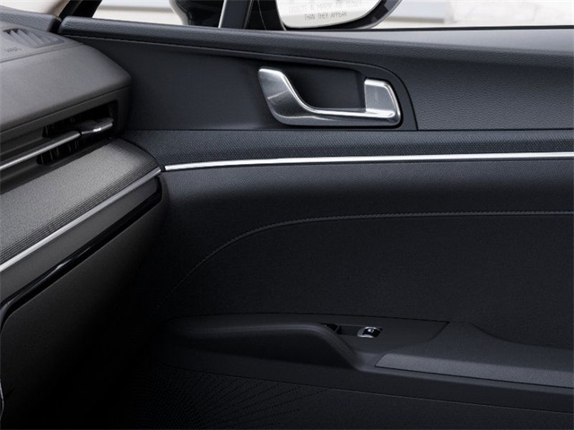 2026 Kia K5 LXS Image 24 of 27