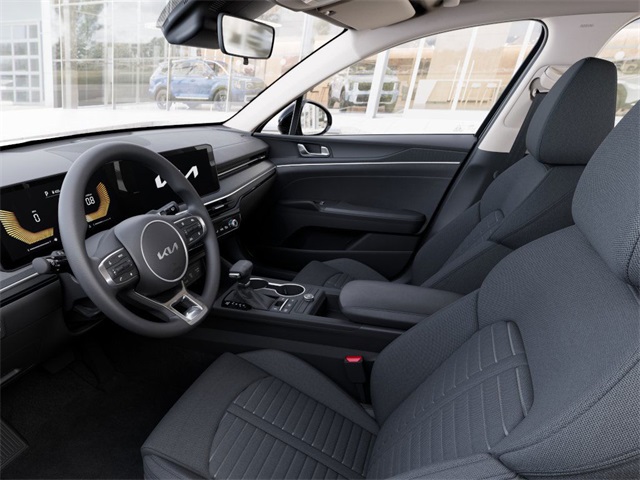 2026 Kia K5 LXS Image 18 of 27
