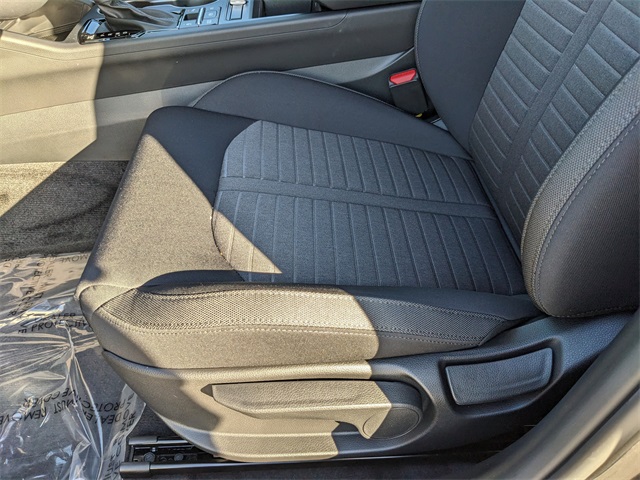 2026 Kia K5 LXS Image 9 of 25