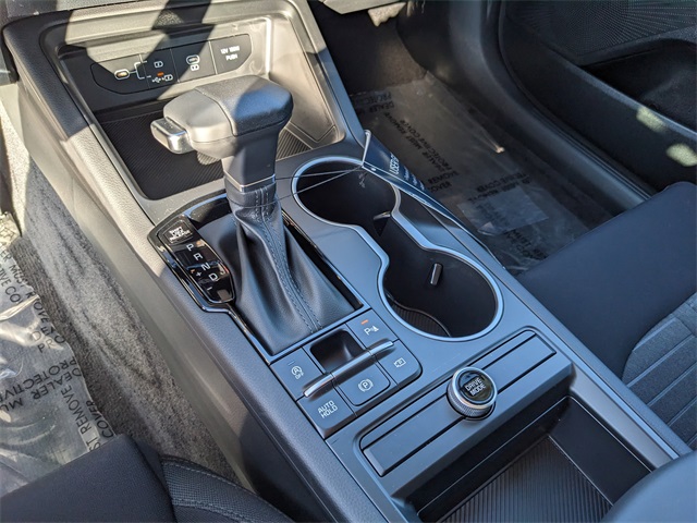 2026 Kia K5 LXS Image 17 of 25