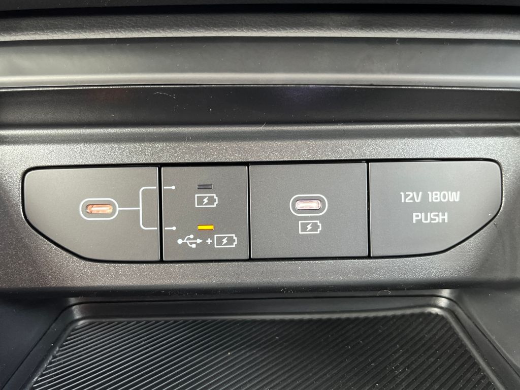 2026 Kia K5 LXS Image 26 of 33