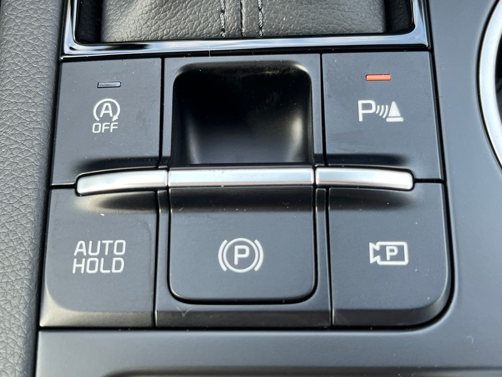 2026 Kia K5 LXS Image 32 of 33