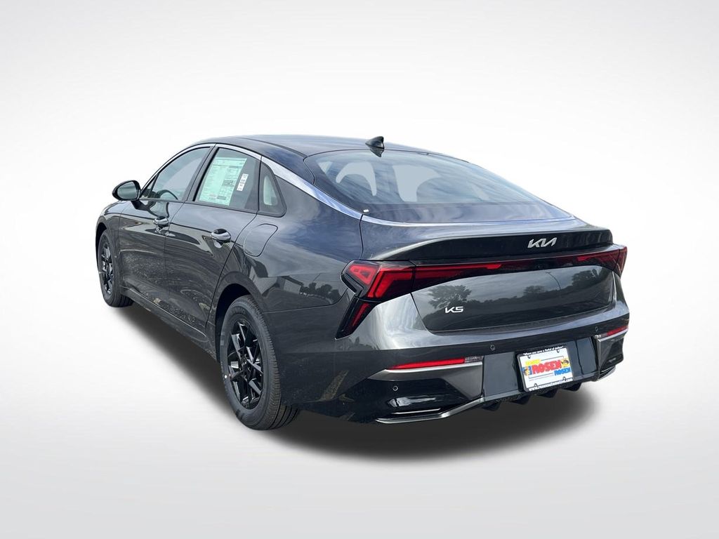 2026 Kia K5 LXS Image 7 of 33