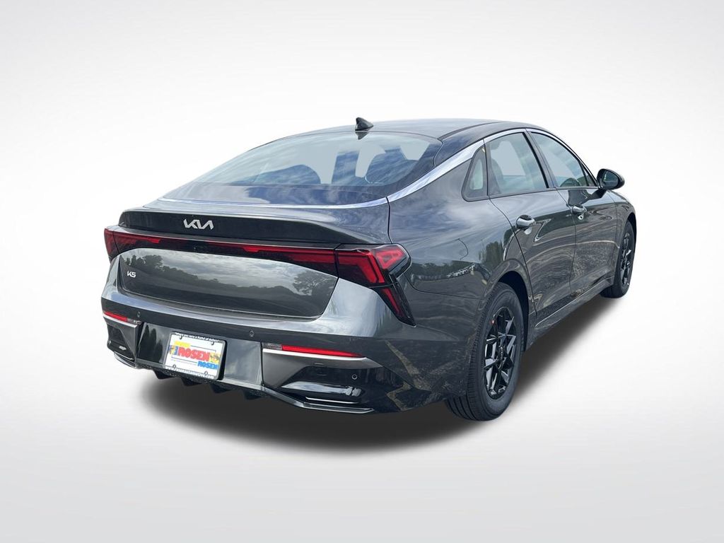 2026 Kia K5 LXS Image 5 of 33