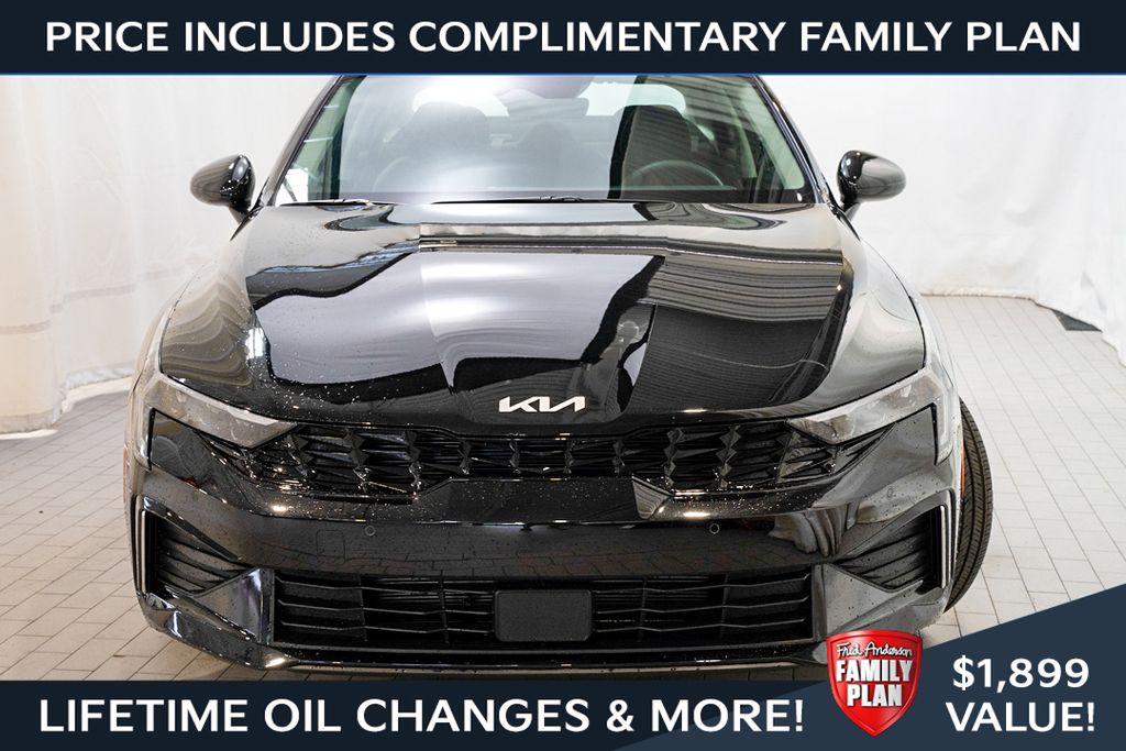 2026 Kia K5 LXS Image 2 of 19