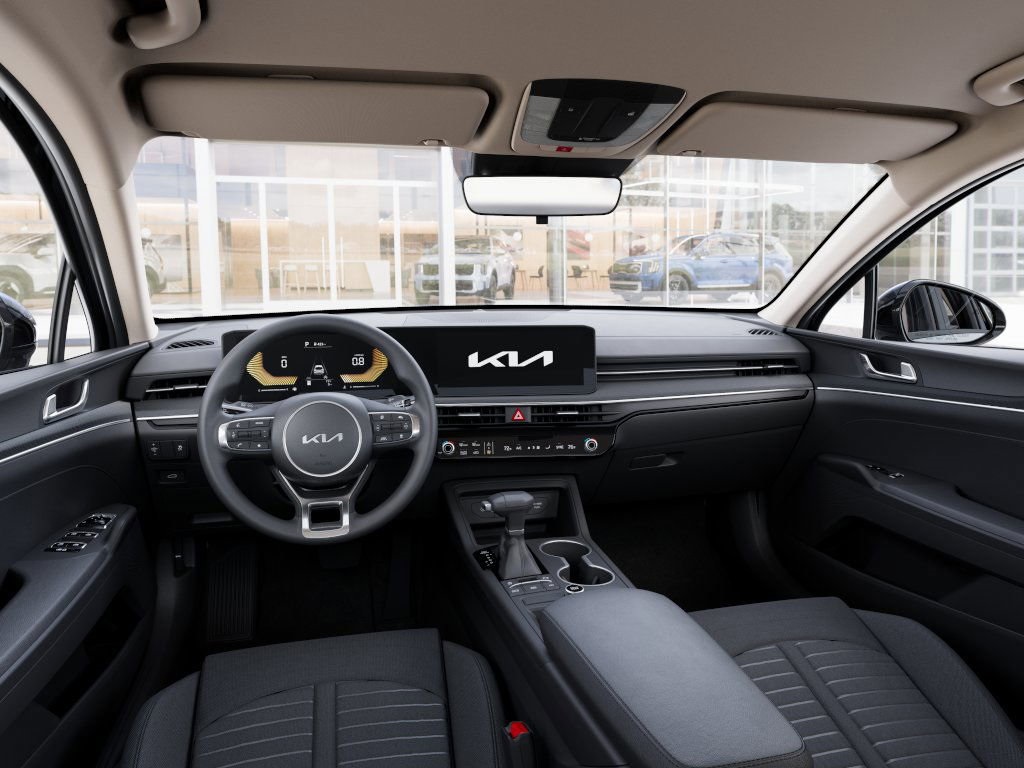 2026 Kia K5 LXS Image 17 of 27