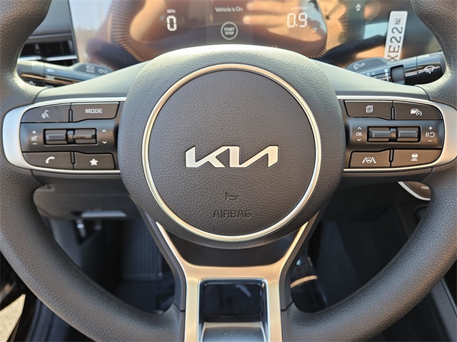 2026 Kia K5 LXS Image 14 of 22