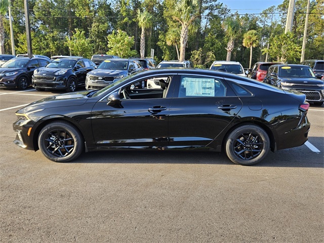 2026 Kia K5 LXS Image 5 of 22