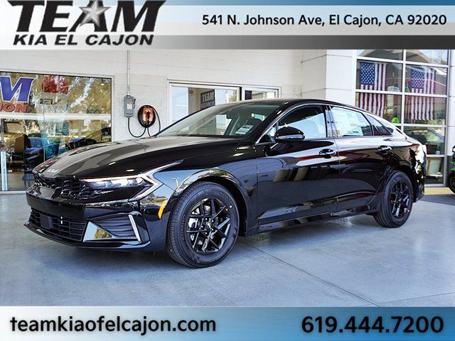 2026 Kia K5 LXS Image 1 of 38