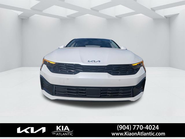 2026 Kia K5 LXS Image 2 of 32
