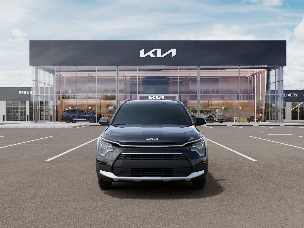 2026 Kia Niro LX Image 2 of 27