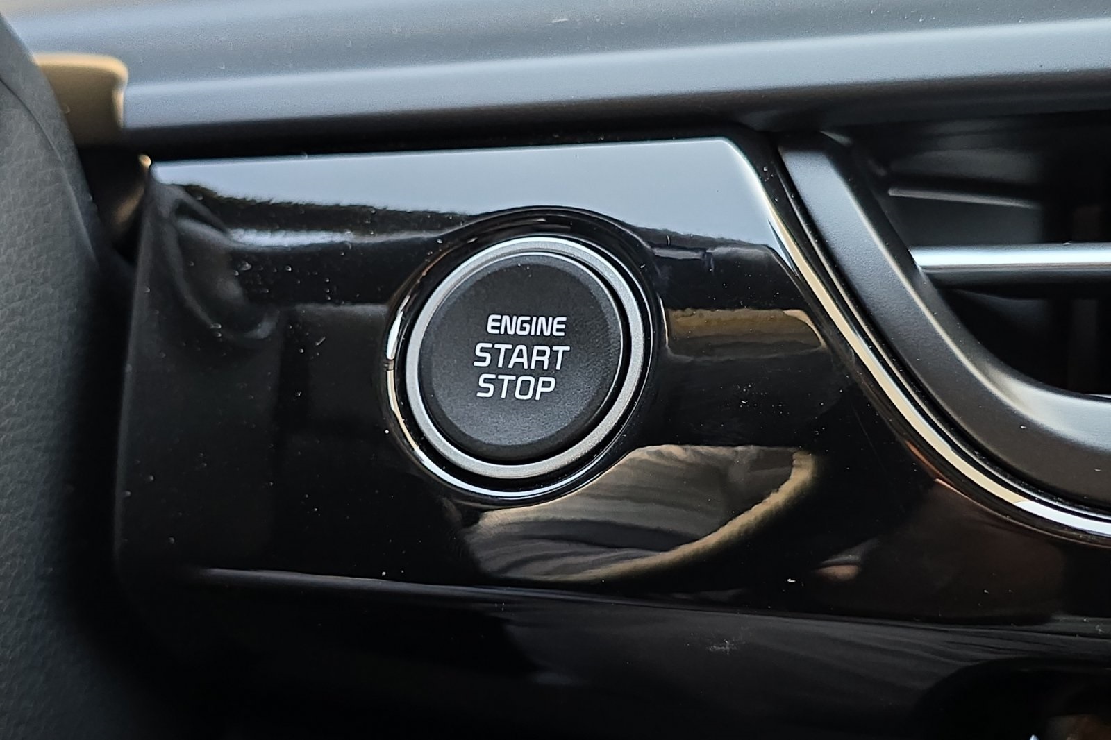 2026 Kia Seltos S Image 23 of 23