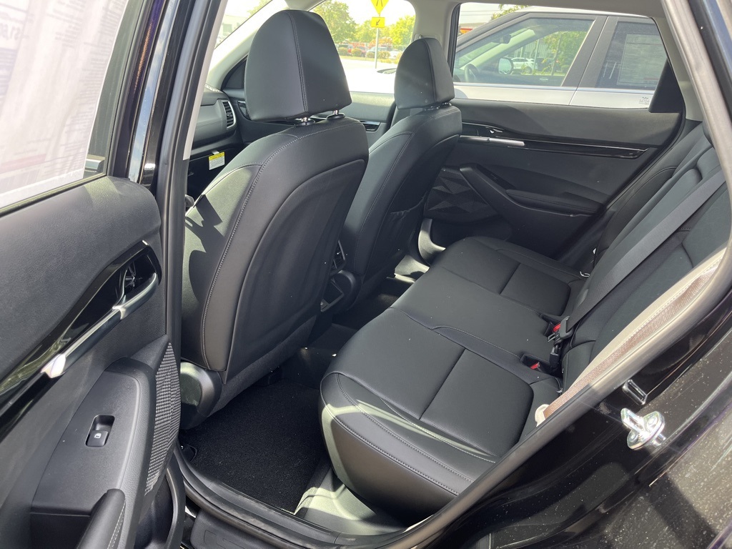 2026 Kia Seltos EX Image 12 of 32