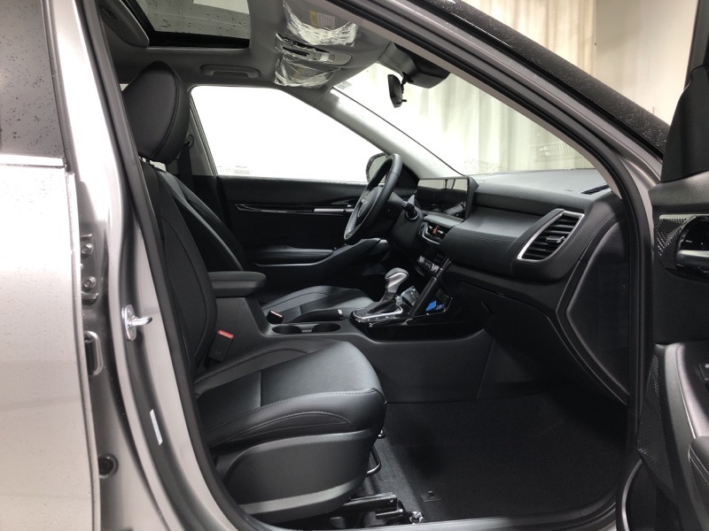 2026 Kia Seltos EX Image 12 of 35