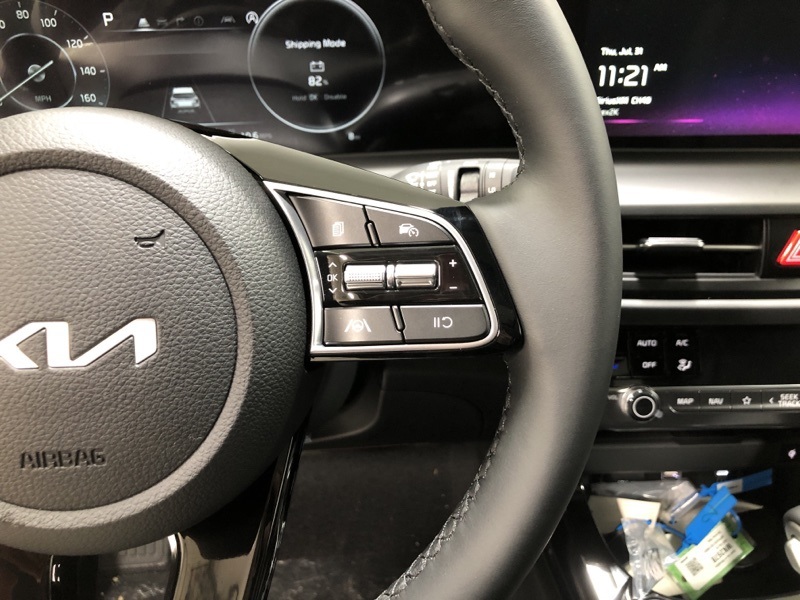 2026 Kia Seltos EX Image 23 of 35