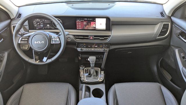 2026 Kia Seltos EX Image 14 of 36