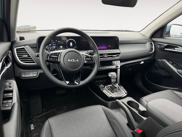 2026 Kia Seltos EX Image 16 of 20