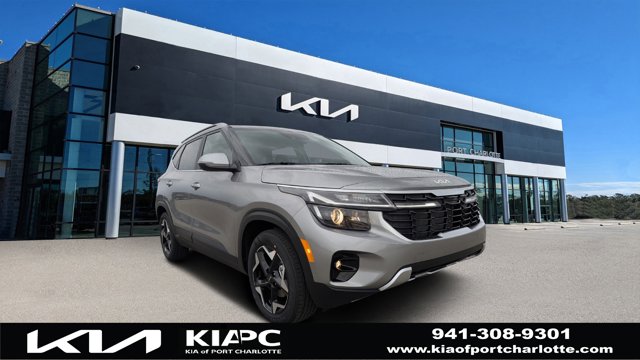 2026 Kia Seltos EX Image 2 of 36