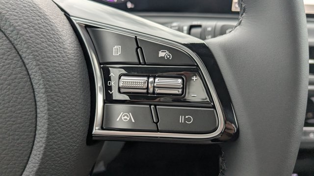 2026 Kia Seltos EX Image 30 of 36