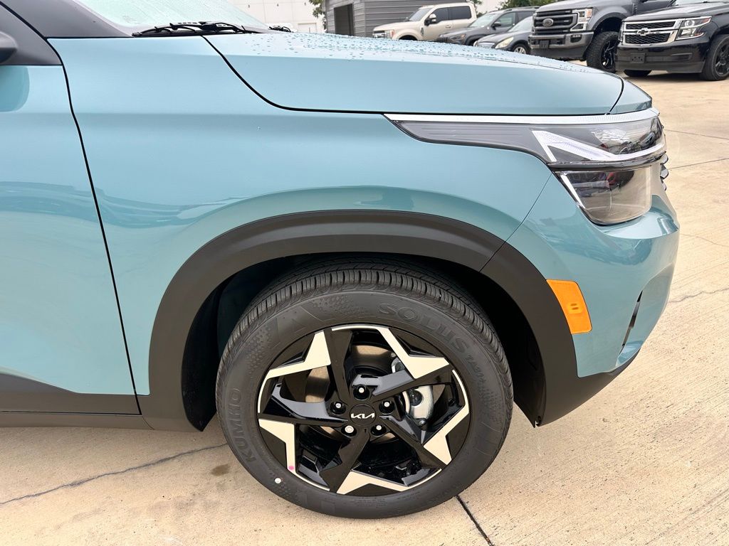 2026 Kia Seltos EX Image 5 of 25