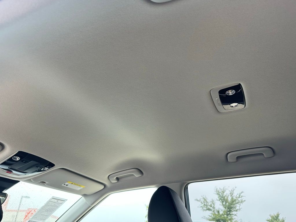 2026 Kia Seltos EX Image 13 of 25