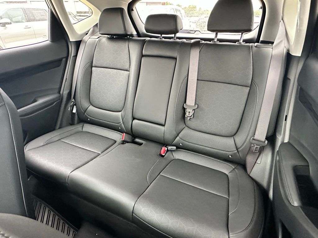 2026 Kia Seltos EX Image 10 of 25