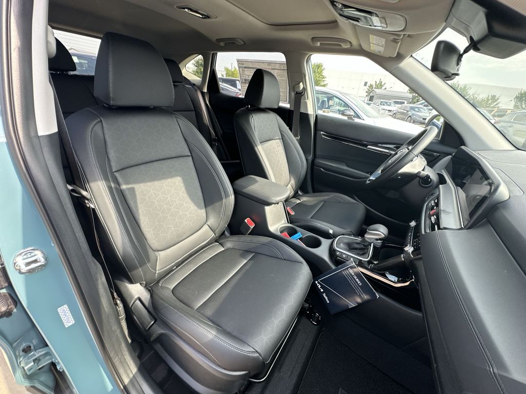 2026 Kia Seltos EX Image 12 of 25