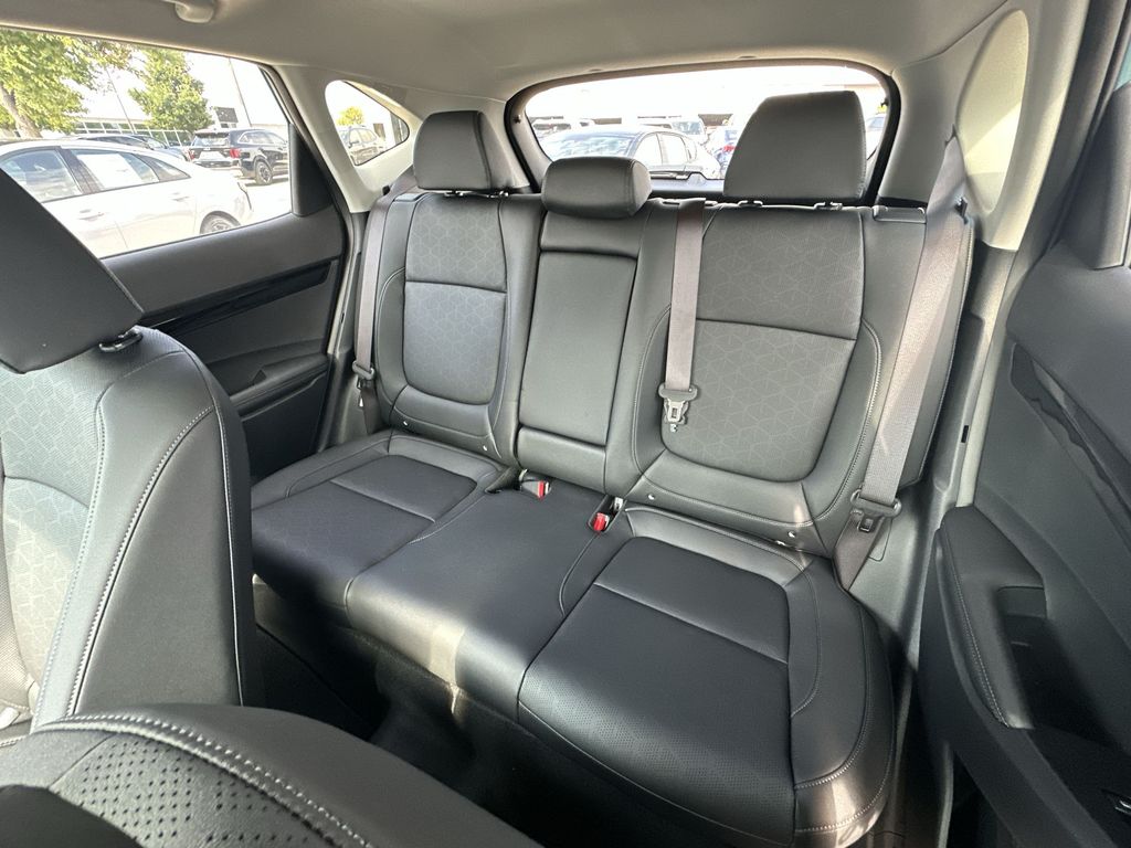 2026 Kia Seltos EX Image 13 of 25