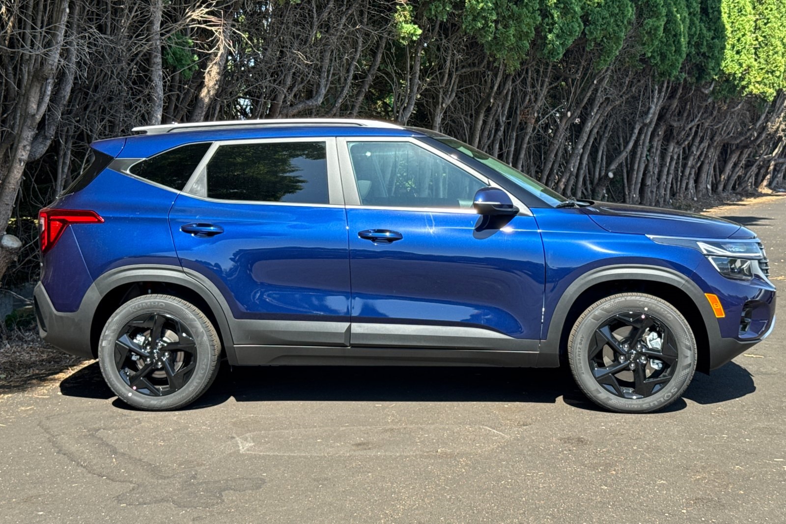 2026 Kia Seltos EX Image 3 of 24