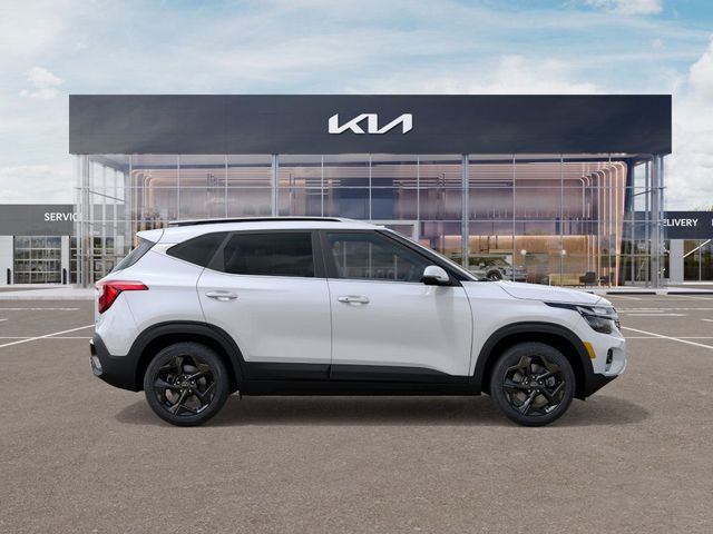 2026 Kia Seltos EX Image 3 of 27