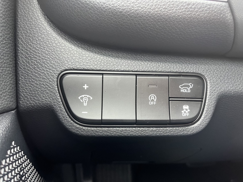 2026 Kia Seltos EX Image 26 of 32