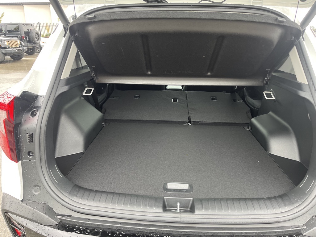 2026 Kia Seltos EX Image 10 of 32